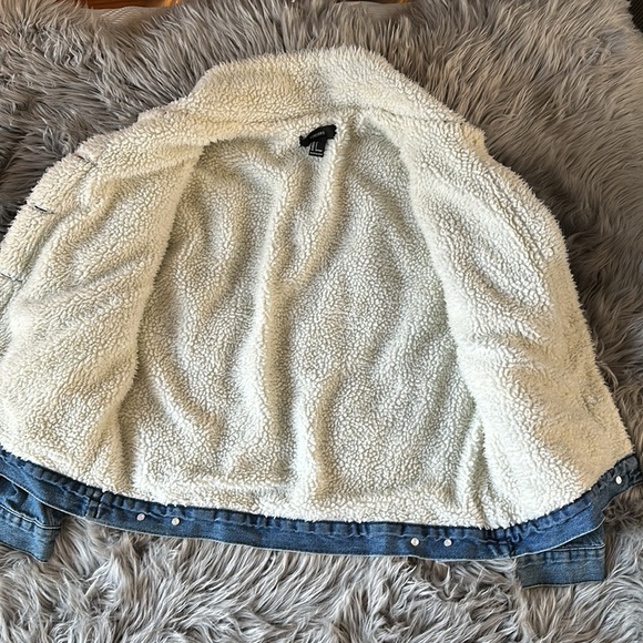 Forever 21 Denim Jacket - Picture 3 of 5